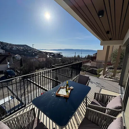 Del Mare Villa *